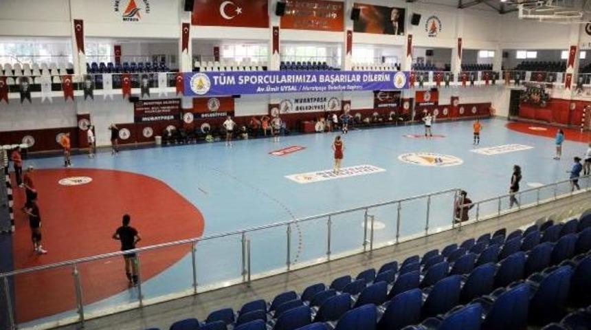 Muratpaşa Belediyespor'a Avrupa Kupası'nda Salon Şoku