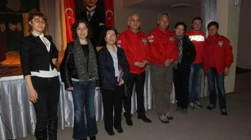 Burhaniye&rsquo;de &Ouml;ğrenciler Deprem Konferansına Katıldı