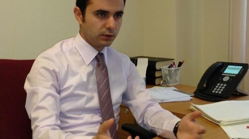 Tarih&ccedil;i-yazar Azap&rsquo;tan İki B&uuml;y&uuml;k Eser