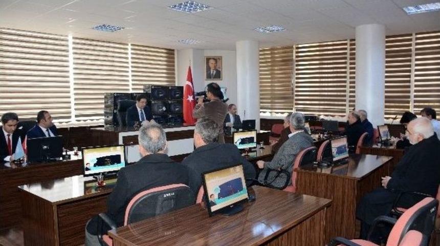 Aksaray Belediyesi&rsquo;nden Muhtarlara Yazıcı Desteği
