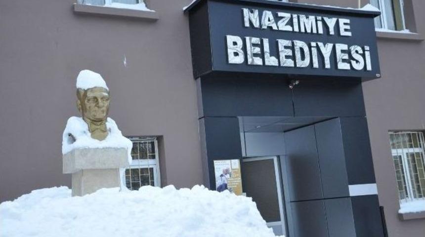 Chp&rsquo;li Nazımiye Belediye Başkanı Partisinden İstifa Etti