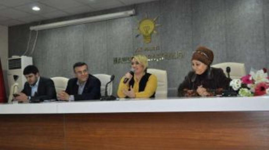 Ş&uuml;kriye Burak&rsquo;tan Anlamlı Mesaj