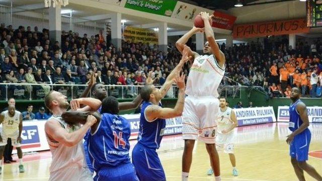 Banvit Yarı Finalde