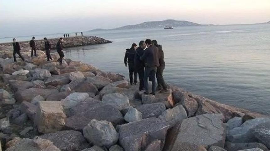 Maltepe'de Denizden Kadın Cesedi &Ccedil;ıktı