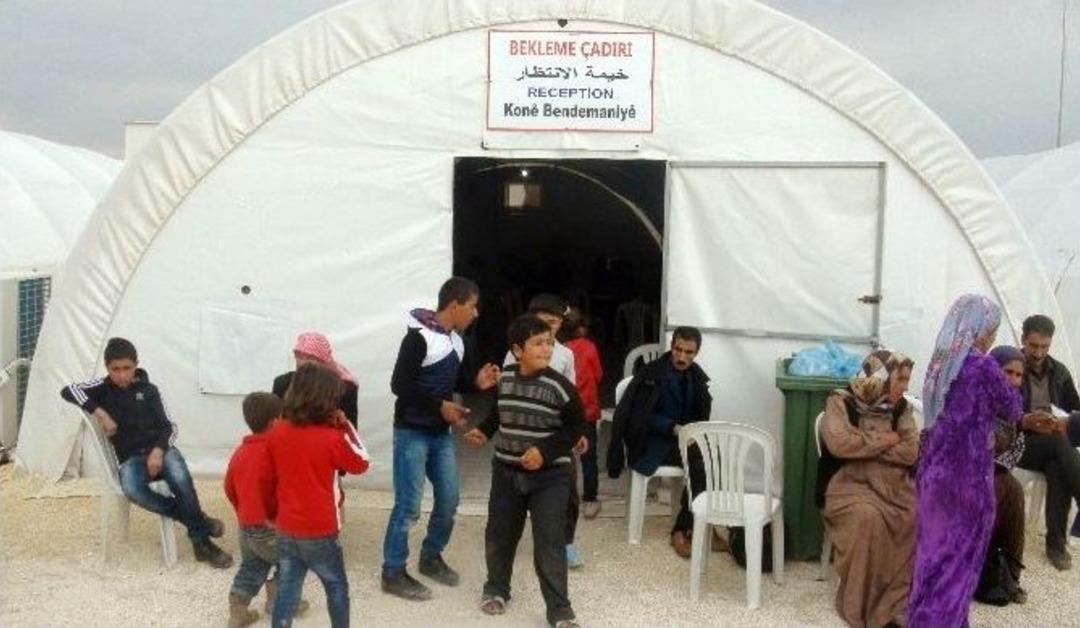 T&uuml;rkiye&rsquo;nin En B&uuml;y&uuml;k &Ccedil;adırkentine Sığınmacı Akını Devam Ediyor