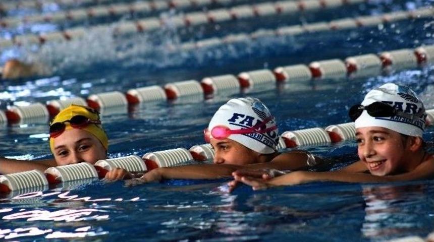 Y&uuml;ksek Performans Merkezi&rsquo;nden Y&uuml;ksek Başarı