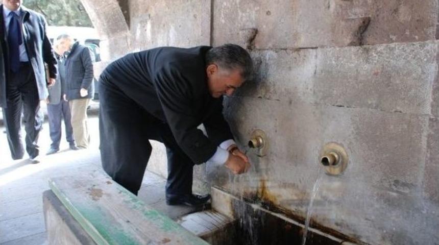 &Ccedil;eşmelerinden Su İ&ccedil;ilebilen Şehir Kayseri