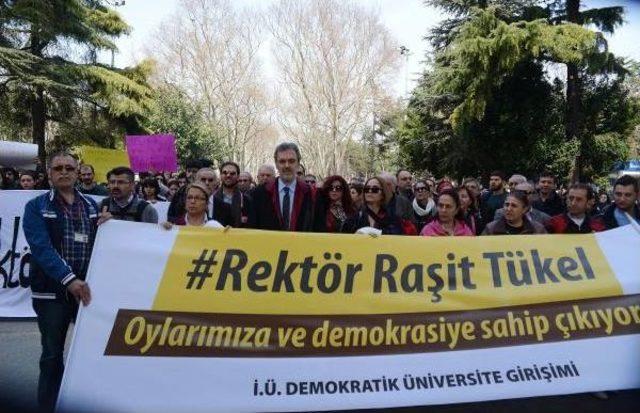 İstanbul Üniversitesi’Nde Raşit Tükel Eylemi