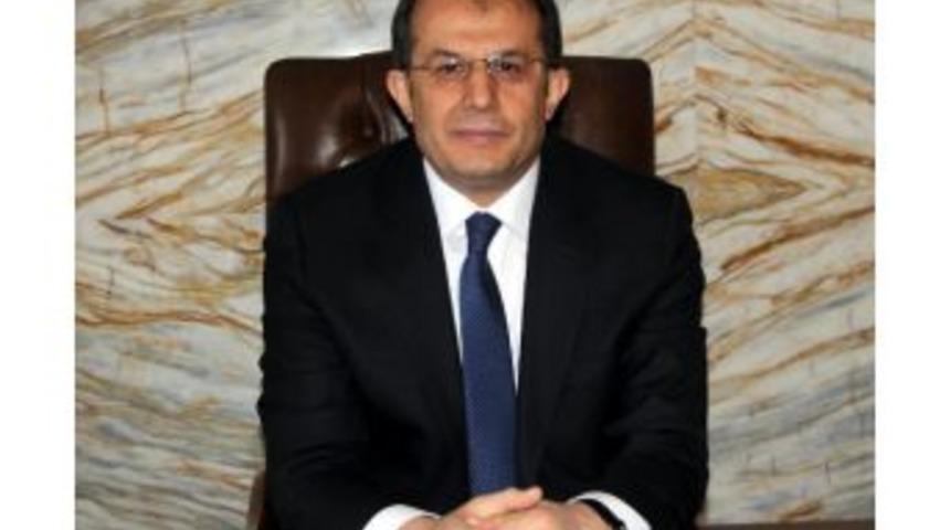 Soyguncunun Rehin Aldığı Bankacılar 9 Saat Ecel Terleri Döktü (2)