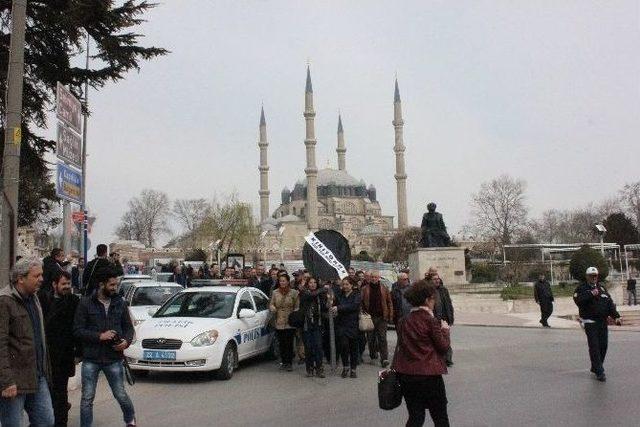 Edirne’de Basın Derneklerinden ’akreditasyon’ Eylemi