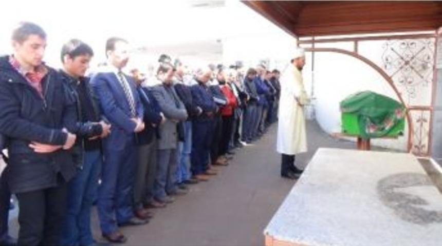 Mezarlıklar M&uuml;d&uuml;r&uuml; Murat Uslu&rsquo;nun Acı G&uuml;n&uuml;