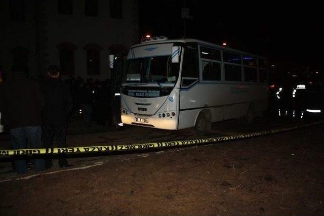 Erzurum’da Üniversite Öğrencisi Kız Otobüsün Altında Can Verdi