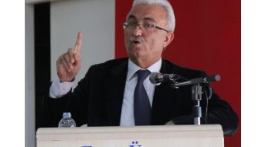 Ahilik Araştırma Merkezi M&uuml;d&uuml;r&uuml; Kazım Ceylan: