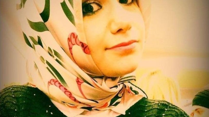 Erzurum&rsquo;da &Uuml;niversite &Ouml;ğrencisi Kız Otob&uuml;s&uuml;n Altında Can Verdi