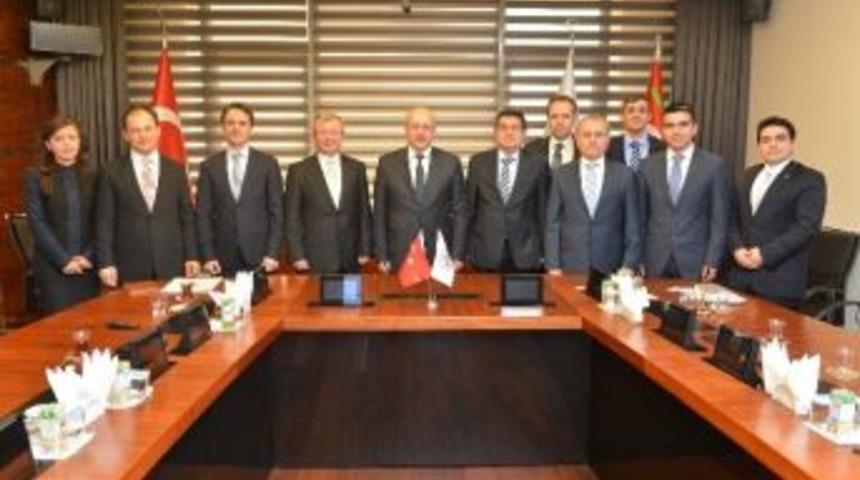 Kredi Kayıt B&uuml;rosu Ve G&uuml;mr&uuml;k Ve Ticaret Bakanlığı, Teminat Mektubu Durum Sorgulama Protokol&uuml;n&uuml; İmzaladı