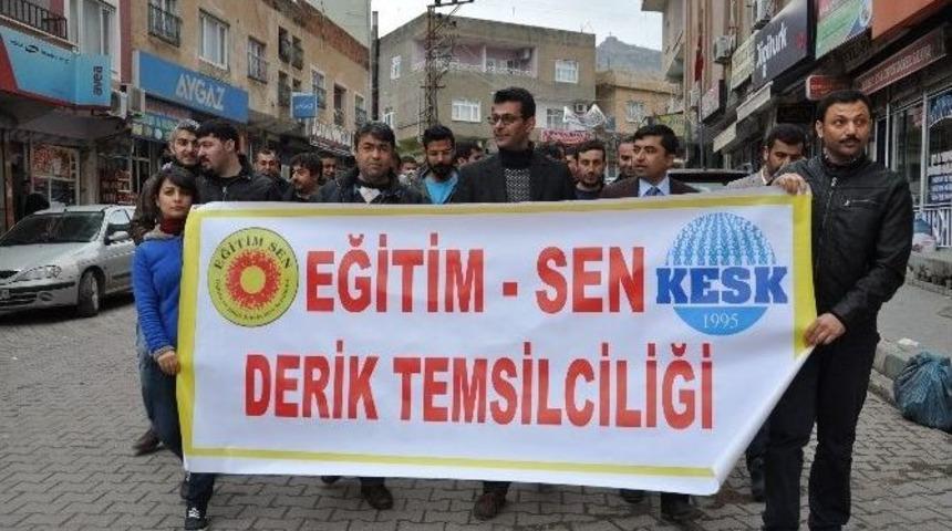 Derik Eğitim-sen, İl&ccedil;e Milli Eğitim M&uuml;d&uuml;rl&uuml;ğ&uuml;&rsquo;n&uuml; Protesto Etti