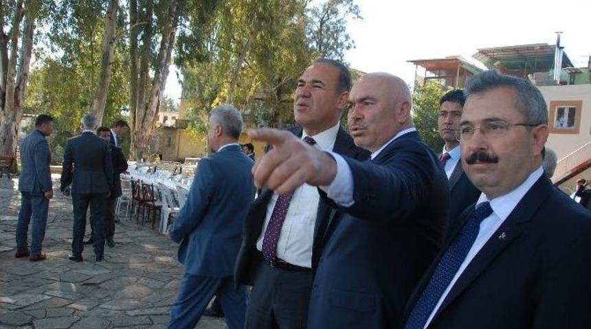 S&ouml;zl&uuml;: "her Yerde Halkımıza Destek Olacağız"