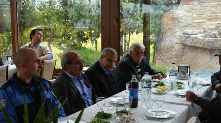 Emniyet M&uuml;d&uuml;r&uuml; &Ccedil;elik, Yaşlılarla Biraraya Geldi