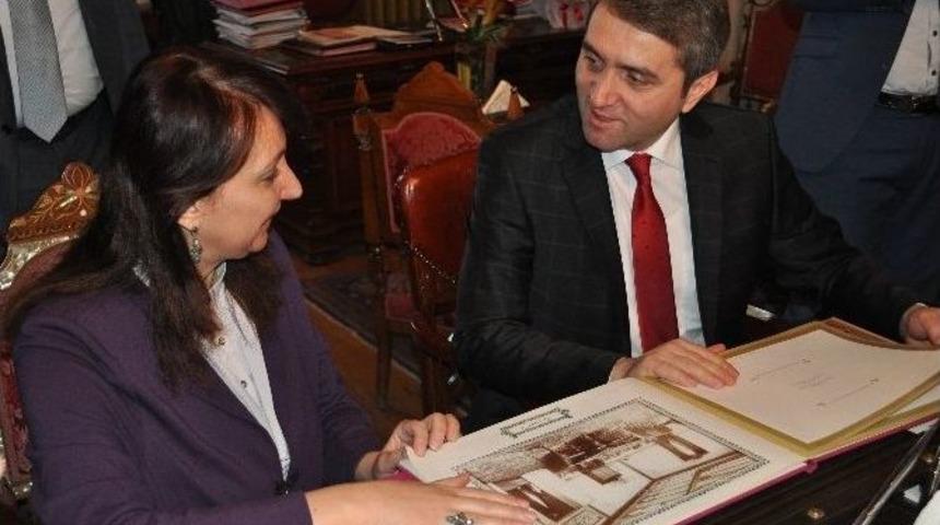 Temurci: &ldquo;dar&uuml;laceze 1 G&uuml;n Değil, 365 G&uuml;n Ziyaret Edilmesi Gereken Yer&rdquo;