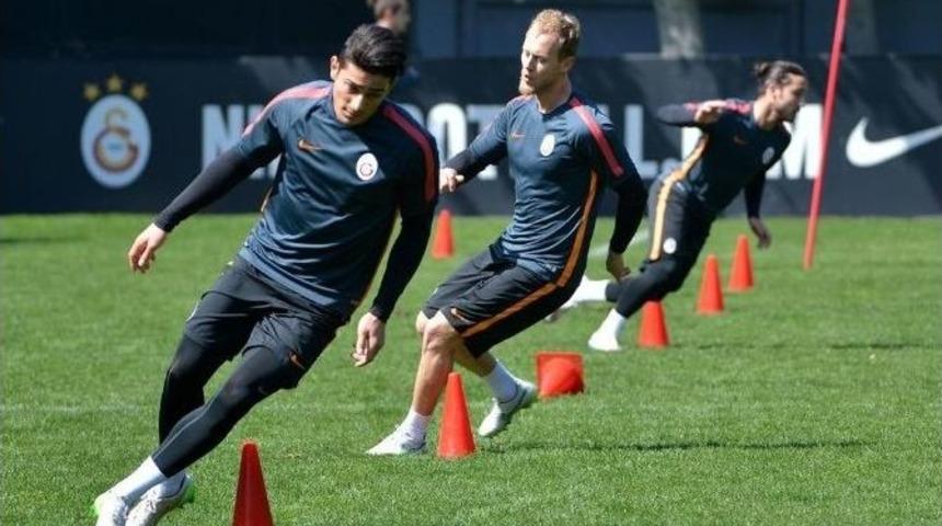 Galatasaray&rsquo;ın Savunmasına Semih Kaya Damgası