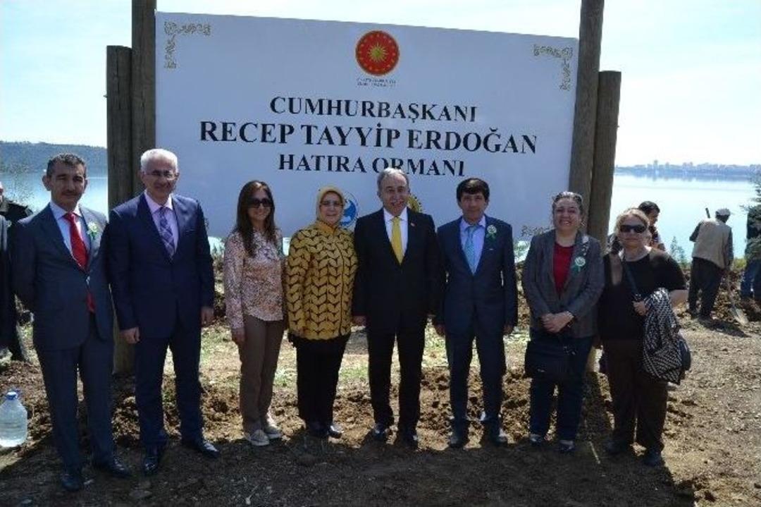 Adana&rsquo;da "bereket Ormanı"na Fidanlarla Buluştu