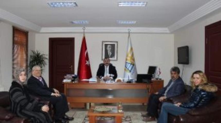 Başkan Karakulluk&ccedil;u Aday Adaylarını Ağırlamaya Devam Ediyor