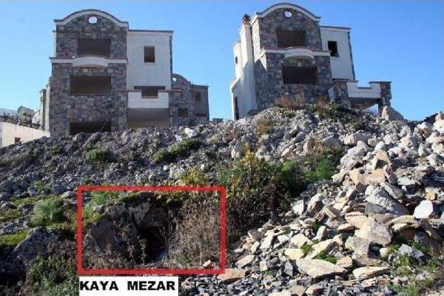 Bodrum'da Tarihi Kaya Mezarlarının Üzerine Villa Tepkisi