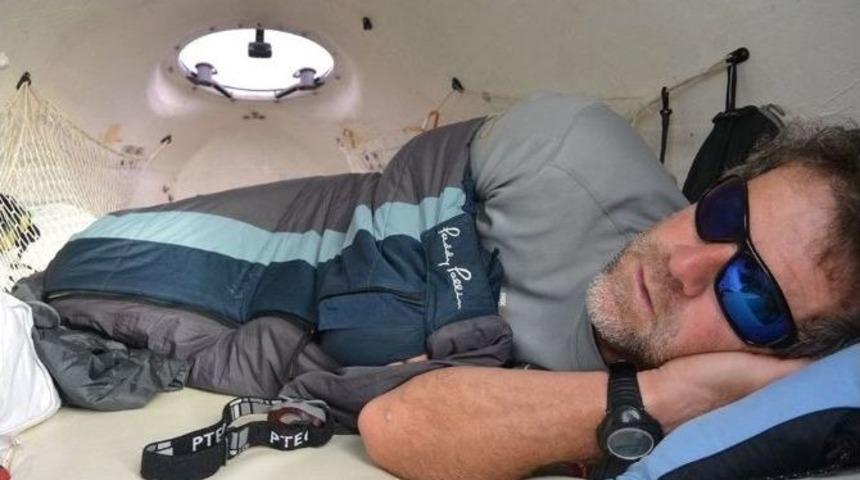 Avusturyalı Maceraperest, Suriyeli &Ccedil;ocuklar Ve Şehitler İ&ccedil;in 20 &Uuml;lke Dolaştı