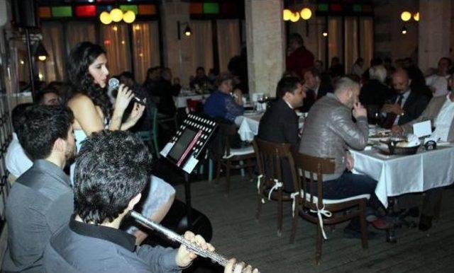 Gaziantep’Te Anason Orkestrası Konser Verdi