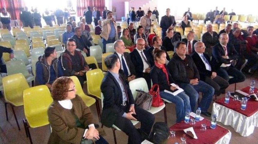 Bu Defa &Ccedil;ed Toplantısında Vatandaşlar Karşı Karşıya Geldi