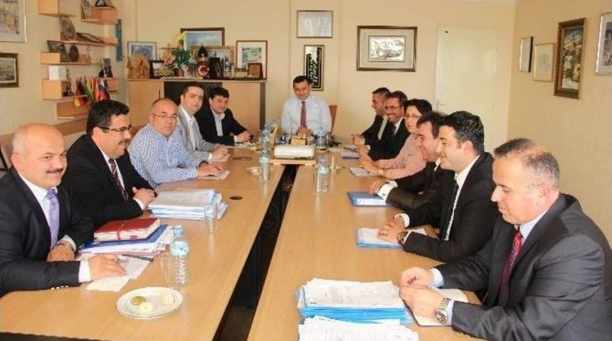 Başkan Y&uuml;cel Alanya Halkından &Ouml;z&uuml;r Diledi