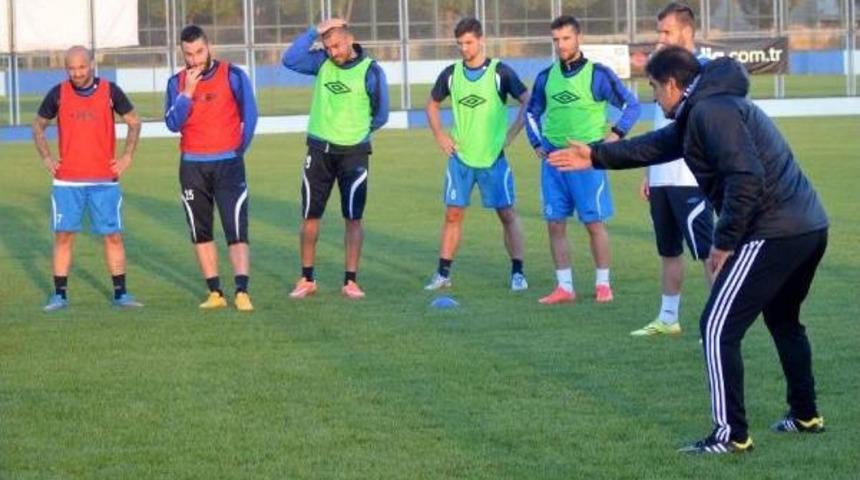 Adana Demirspor, Karşıyaka Ma&ccedil;ı Hazırlıklarına Başladı