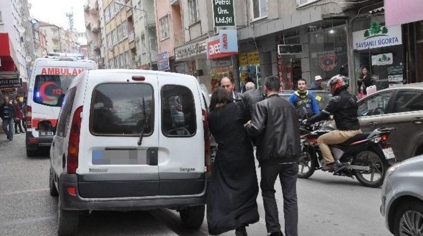 Oyuncak Silahla Evi Soymaya Kalktı