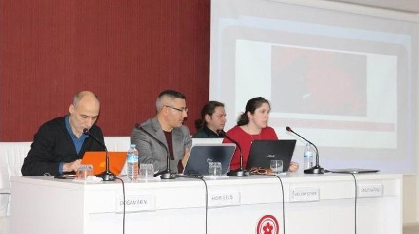 İletişim Fak&uuml;ltesi &Ouml;ğrencilerine Sosyal Medya Anlatıldı