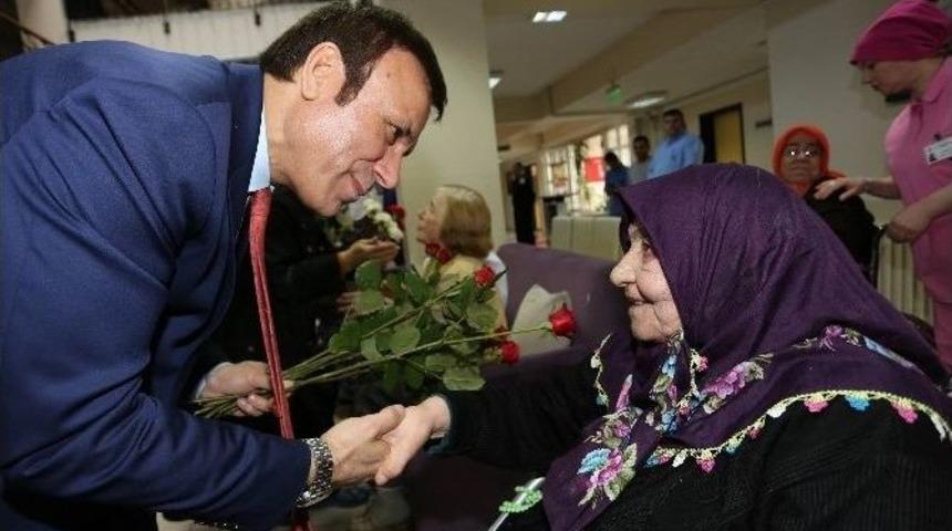 Canik&rsquo;ten Yaşlılara Eğlence