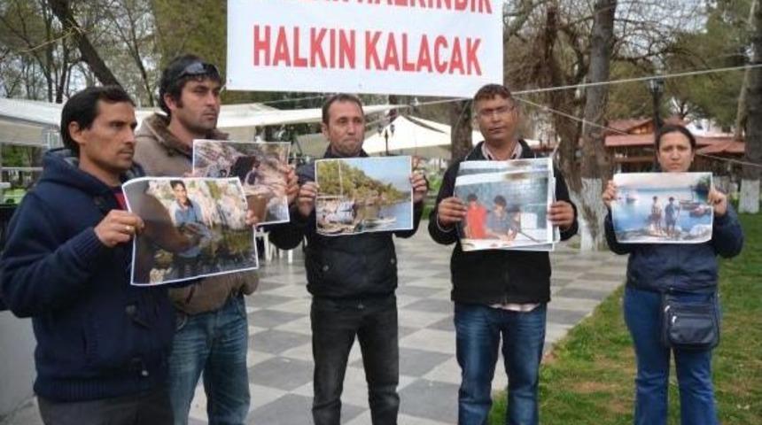 G&ouml;cek Koyları I&ccedil;in I&ccedil;eride Ihale, Dışarıda Eylem (3)