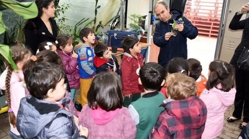 Minik &Ouml;ğrencilerden Fidanlığa Ziyaret