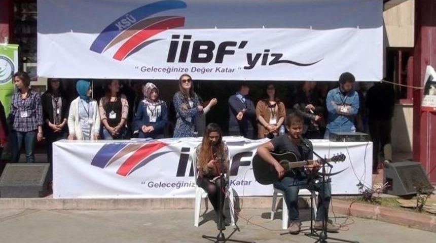 &Uuml;niversite &Ouml;ğrencileri İzmarite Savaş A&ccedil;tı