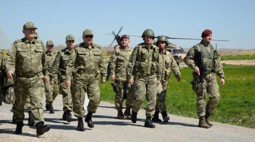 Orgeneral Necdet &Ouml;zel, S&uuml;leyman Şah Saygı Karakolu'nda