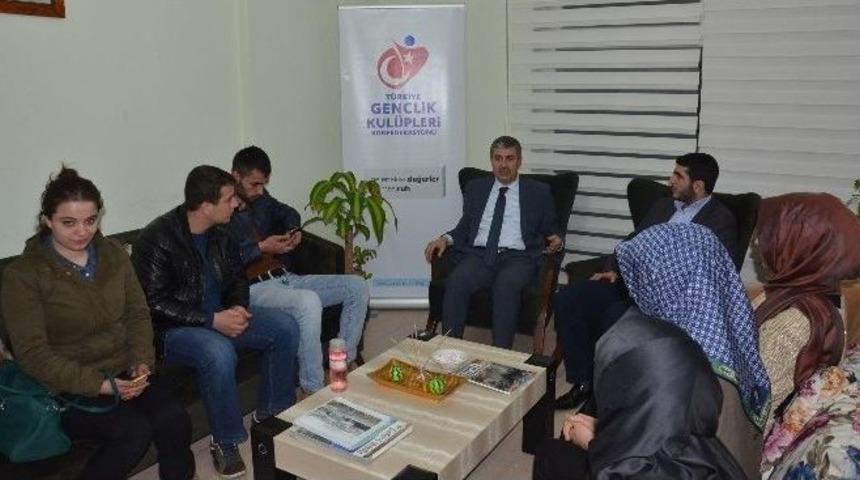 Bitlis&rsquo;te "şehir Ve İnsan" Konulu S&ouml;yleşi