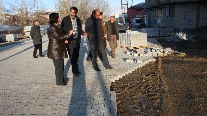 Y&uuml;ksekova Belediyesi Eş Başkanları &Ccedil;alışmaları Denetledi