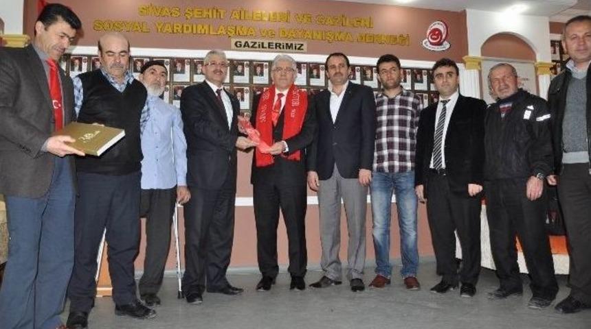 Mehmet&ccedil;ik Vakfı 43 Bin Kişiye Destek Sağladı