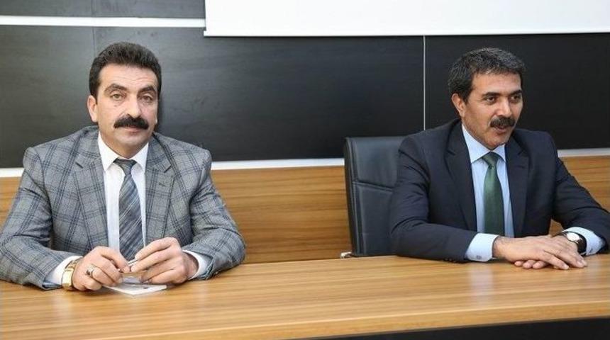 &Ouml;ğrenciler Ulaşımla İlgili Sorunları Başkan Danışmanı Yuvacı&rsquo;ya İletti