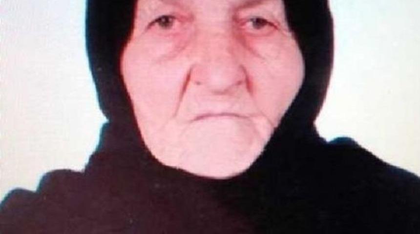 Yaşlı Kadının &Ouml;lmeden Selasını Okudular