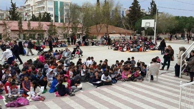 Didim Atatürk İlkokulundan Okuma Etkinliği