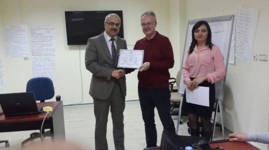 Afyonkarahidar&rsquo;da Sağlık &Ccedil;alışanlarına "&uuml;reme Sağlığı" Eğitimi