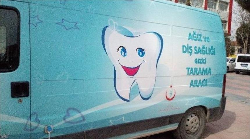 Soma&rsquo;da Mobil Ara&ccedil;la &Uuml;cretsiz Diş Taraması