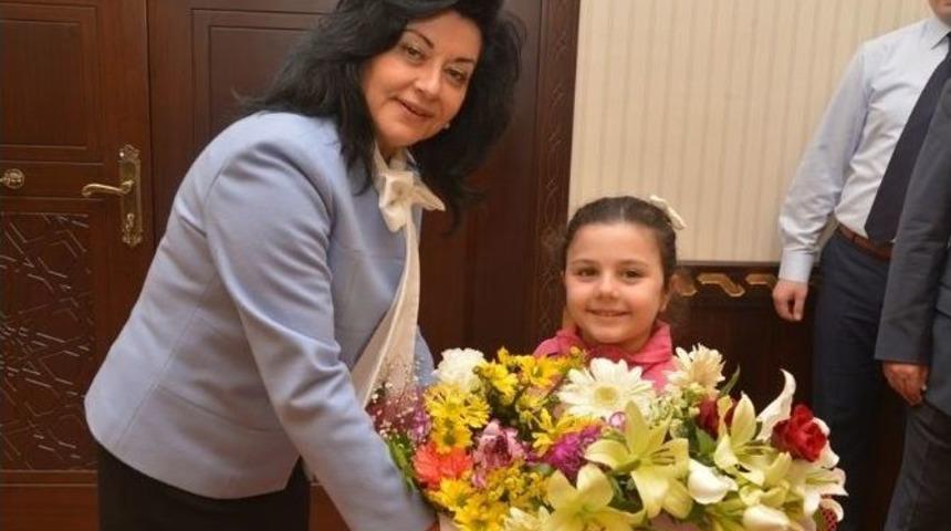 Şampiyon Sporculardan Kırklareli Valisi Civelek&rsquo;e Ziyaret