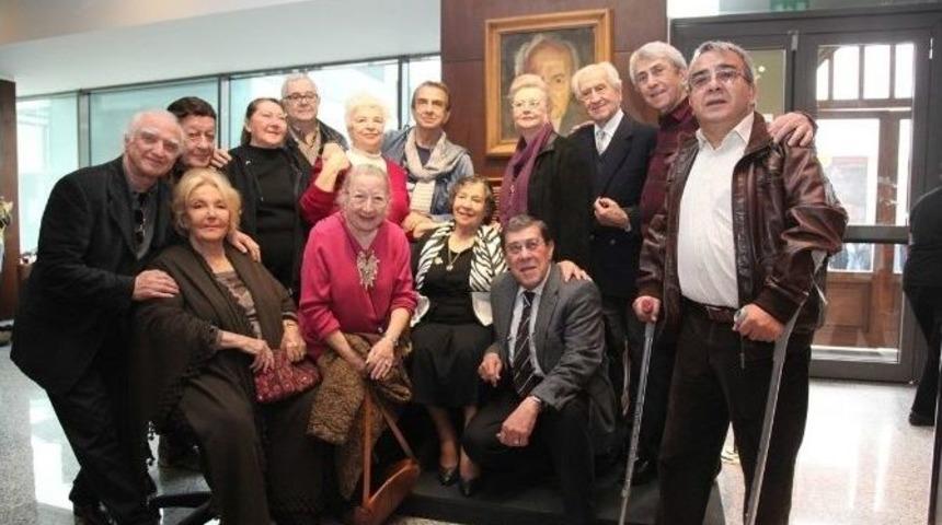 Şehir Tiyatroları Dünya Tiyatro Günü”nü Kutladı