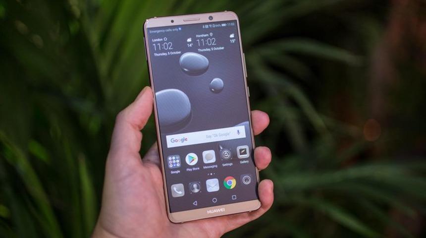 Huawei Mate 10’a gece modu geldi!
